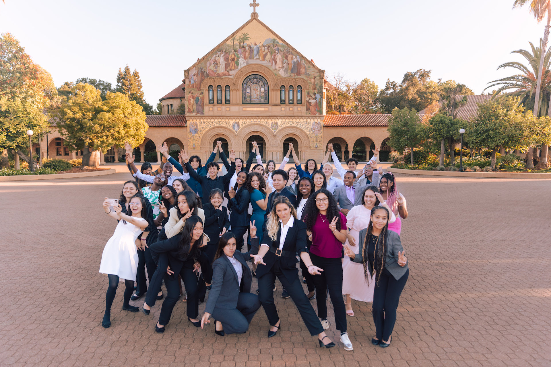 Stanford University:Free Online School